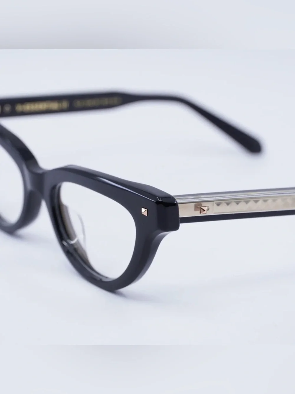 Valentino authentic case same